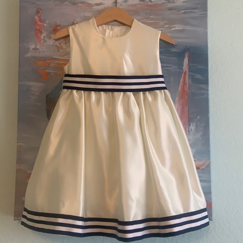 Girl Dress 24 months baby.